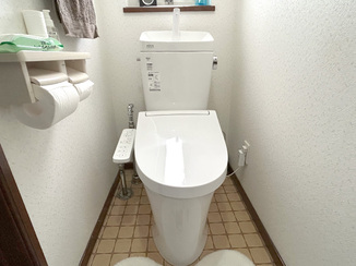 トイレリフォーム イベント特価でお値打ちに取り替えたトイレ