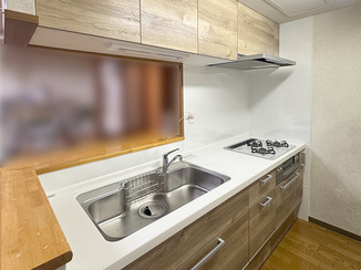 キッチンリフォーム 使い勝手と機能性を両立した、快適に使えるキッチンと洗面台