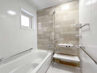 バスルームリフォーム 配管も含めて改修した、安心・清潔なバスルーム